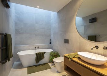 Ensuite With Feature Skylight