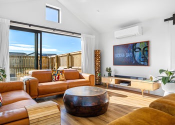 Living Tan Natural White