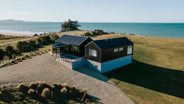 Moeraki, North Otago house image