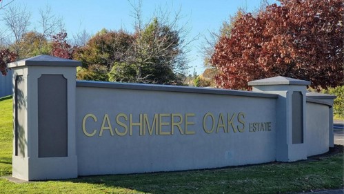 Cashmere Oaks, Masterton